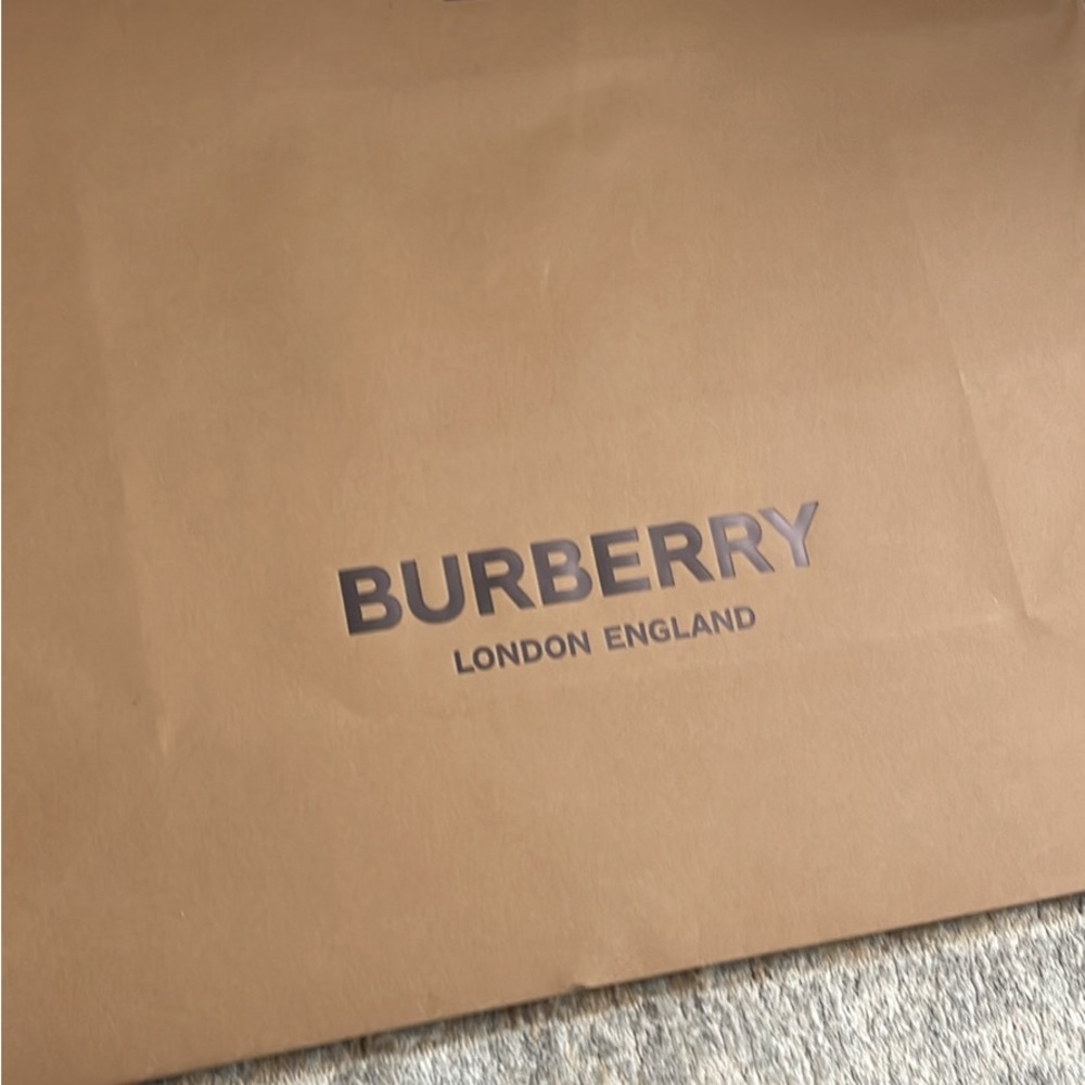 1 Burberry Authentic Tan Brown Shopping Paper Bag Gift Tote Small 12"x8"x3.5"